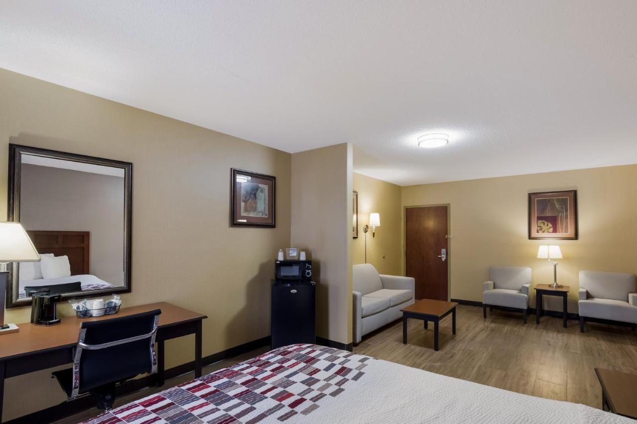 Red Roof Inn & Suites Bloomsburg - Mifflinville Exteriör bild